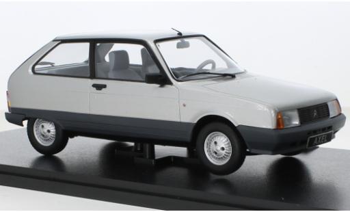 Modellautos Citroen AX 1/18 Triple 9 Collection Axel 12 TRS d 1990 Citroen AX 1/18 Triple 9 Collection Axel 12 TRS d 1990 modellautos