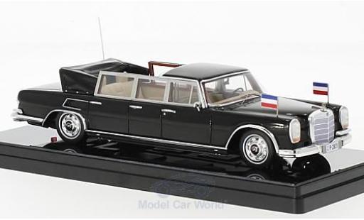 Modellautos Mercedes 600 Pullmann 1/43 TrueScale Miniatures Pullmann Landaulet schwarz Josip Broz Tito President of Yugoslavia 1967 Mercedes 600 Pullmann 1/43 TrueScale Miniatures Pullmann Landaulet schwarz Josip Broz Tito President of Yugoslavia 1967 modellautos