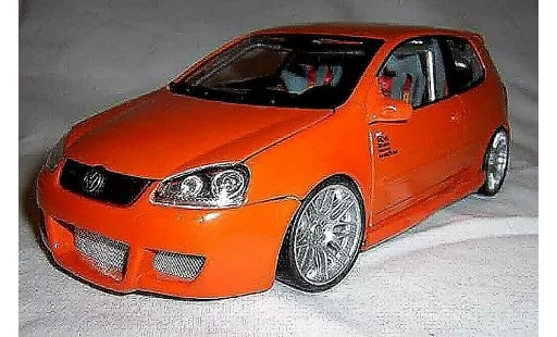 Volkswagen Golf GTI 1/18 Norev orange jantes bbs 19 pouces modellautos