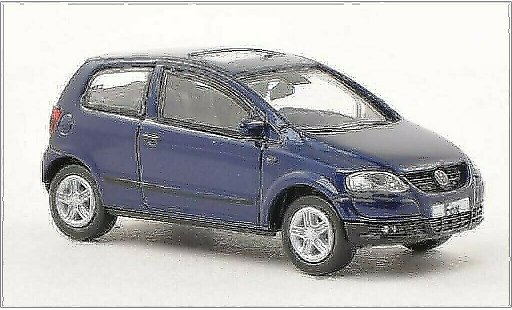 Volkswagen Fox Base 1/87 Norev blau 2005 modellautos