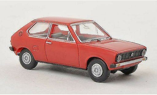 Volkswagen Polo Base 1/87 Wiking I rot modellautos