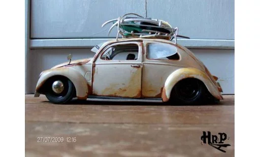 Volkswagen Kafer Base 1/18 Maisto coccinelle split hoodride modellautos