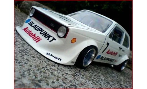 Volkswagen Golf GTI 1/18 Solido bergrennen modellautos