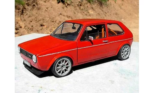 Volkswagen Golf GTI 1/18 Solido preparation piste rallye modellautos