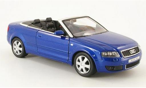 Modellautos Audi A4 1/24 Welly Cabriolet met.-blau offen 2003 1:24 Audi A4 1/24 Welly Cabriolet met.-blau offen 2003 1:24 modellautos