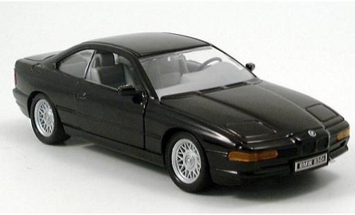 Bmw 850 1/24 Welly i schwarz 1:24 modellautos