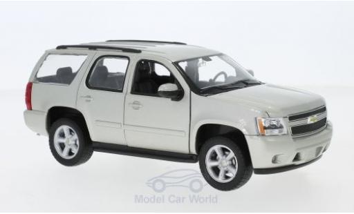Modellautos Chevrolet Tahoe 1/24 Welly mettalic beige 2008 Chevrolet Tahoe 1/24 Welly mettalic beige 2008 modellautos