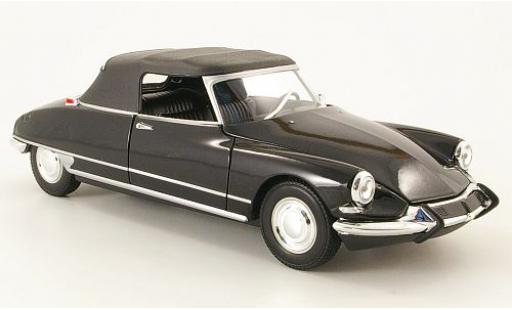 Modellautos Citroen DS 1/24 Welly 19 Cabriolet geschlossen 1:24 Citroen DS 1/24 Welly 19 Cabriolet geschlossen 1:24 modellautos