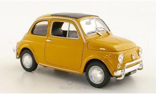 Modellautos Fiat 500 1/18 Welly gelb 1957 ohne Vitrine Fiat 500 1/18 Welly gelb 1957 ohne Vitrine modellautos