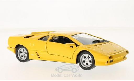 Modellautos Lamborghini Diablo 1/24 Welly gelb 1998 ohne Vitrine Lamborghini Diablo 1/24 Welly gelb 1998 ohne Vitrine modellautos