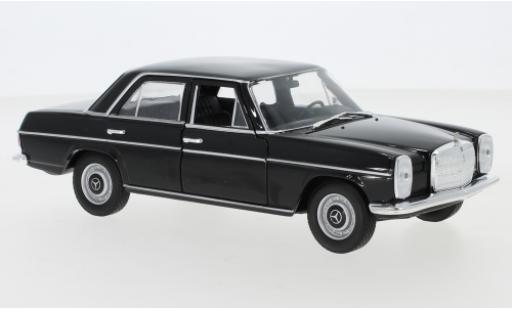 Mercedes 220 1/24 Welly (W115) schwarz 1968 modellautos
