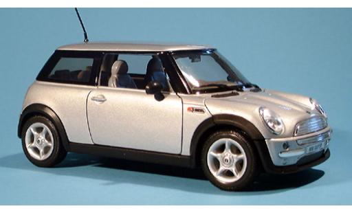 Mini Cooper 1/24 Welly silber 1:24 modellautos