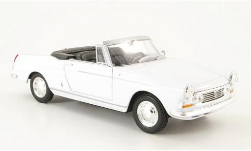 Modellautos Peugeot 404 1/24 Welly Cabriolet weiss 1963 1:24 Peugeot 404 1/24 Welly Cabriolet weiss 1963 1:24 modellautos