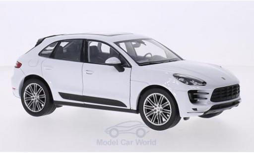 Modellautos Porsche Macan Turbo 1/24 Welly Turbo weiss Porsche Macan Turbo 1/24 Welly Turbo weiss modellautos