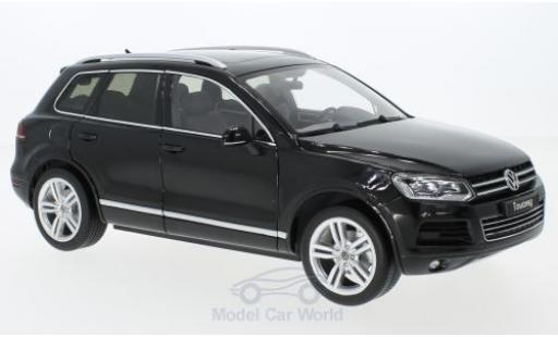 Modellautos Volkswagen Touareg 1/18 Welly II mettalic schwarz GTA Edition Volkswagen Touareg 1/18 Welly II mettalic schwarz GTA Edition modellautos