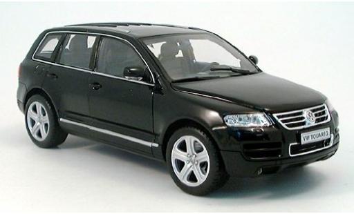 Modellautos Volkswagen Touareg 1/18 Welly schwarz 1:18 Volkswagen Touareg 1/18 Welly schwarz 1:18 modellautos
