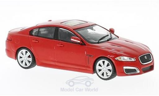 Modellautos Jaguar XF R 1/43 WhiteBox R rot RHD 2010 Jaguar XF R 1/43 WhiteBox R rot RHD 2010 modellautos