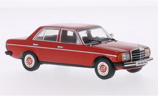 Modellautos Mercedes 200 1/43 WhiteBox D (W123) rot 1976 Mercedes 200 1/43 WhiteBox D (W123) rot 1976 modellautos