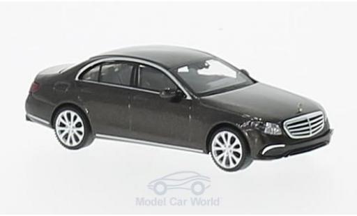 Modellautos Mercedes Classe E 1/87 Wiking (W213) Exklusive mettalic braun Mercedes Classe E 1/87 Wiking (W213) Exklusive mettalic braun modellautos